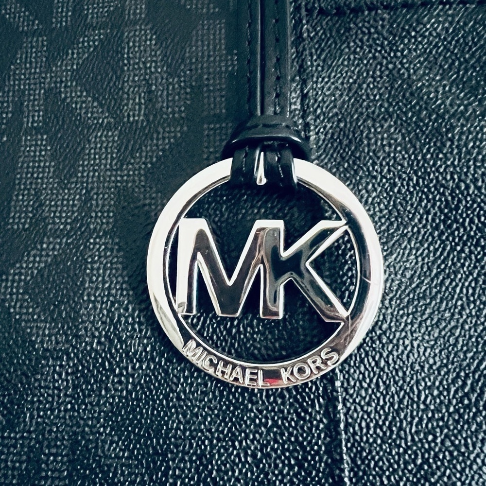 🖤 Michael Kors 🖤 Jet Set black shoulder tote - Picture 3 of 12